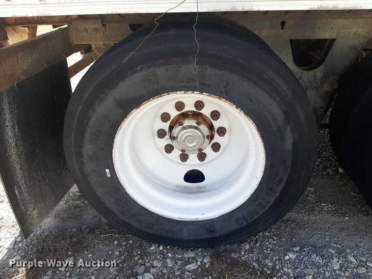 image for item DP2678 2005 Wabash dry van trailer