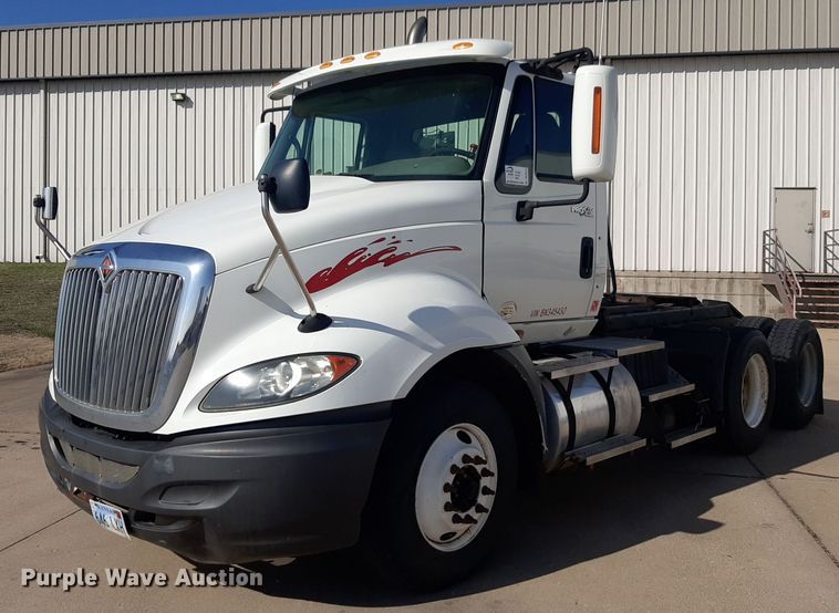 image for item DP2679 2011 International Pro Star Premium semi truck