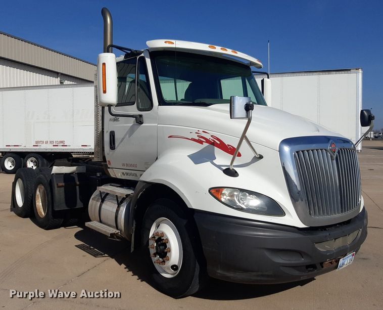 image for item DP2679 2011 International Pro Star Premium semi truck