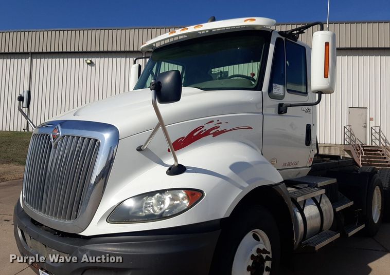 image for item DP2679 2011 International Pro Star Premium semi truck