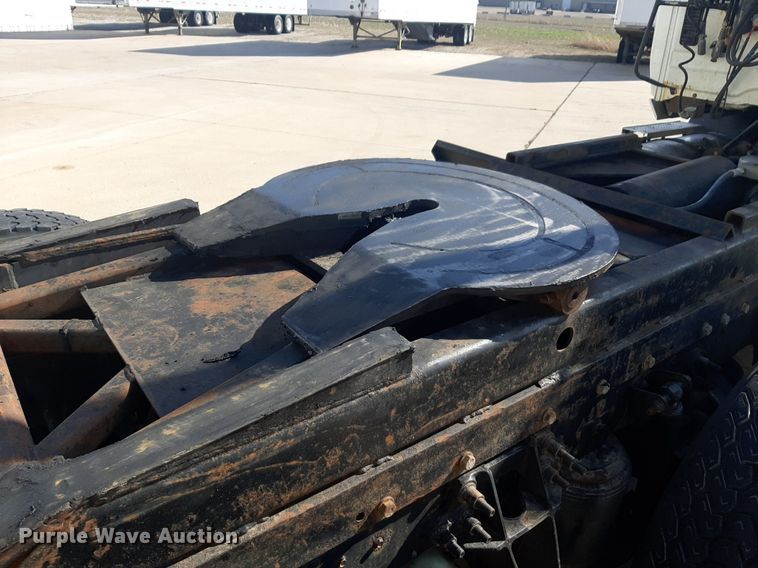 image for item DP2679 2011 International Pro Star Premium semi truck