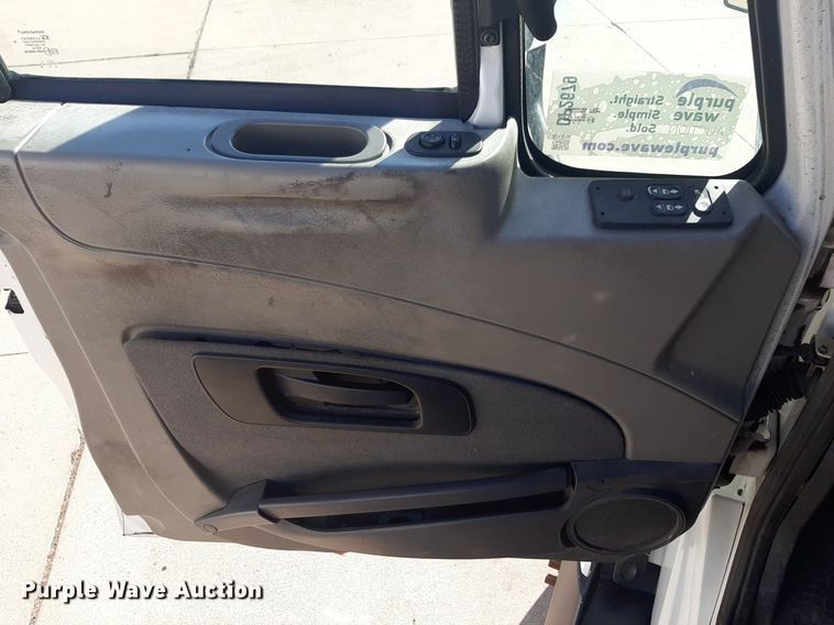 image for item DP2679 2011 International Pro Star Premium semi truck