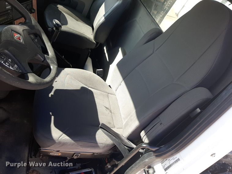 image for item DP2679 2011 International Pro Star Premium semi truck