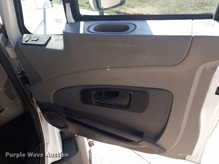 image for item DP2679 2011 International Pro Star Premium semi truck