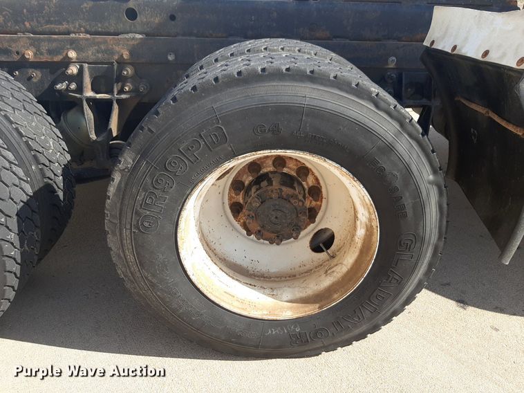 image for item DP2679 2011 International Pro Star Premium semi truck