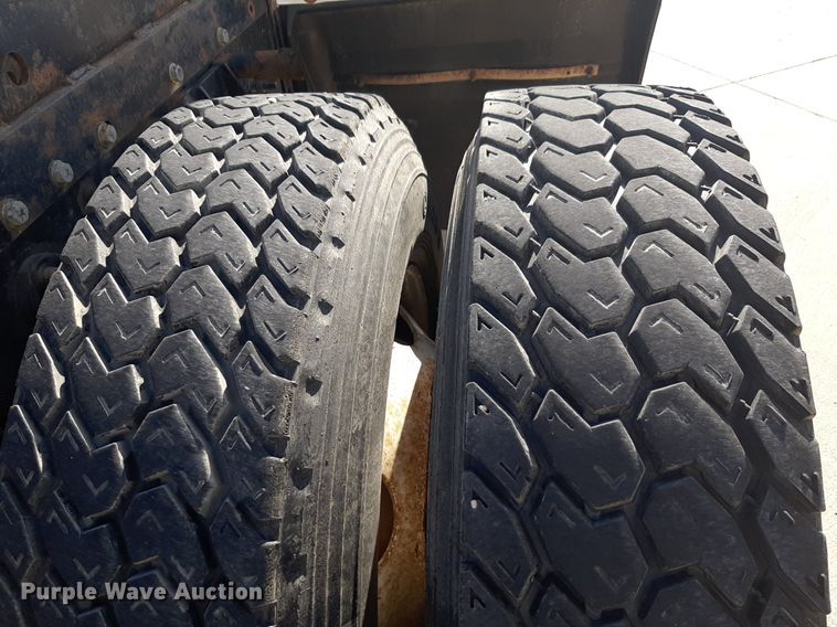 image for item DP2679 2011 International Pro Star Premium semi truck