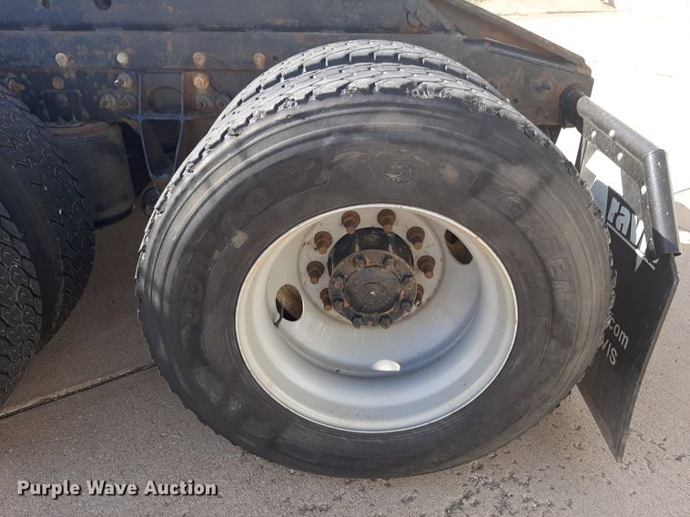 image for item DP2679 2011 International Pro Star Premium semi truck