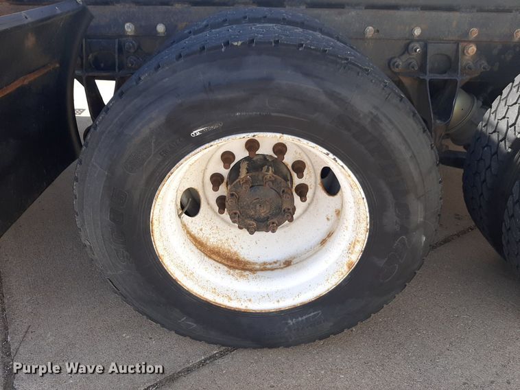 image for item DP2679 2011 International Pro Star Premium semi truck