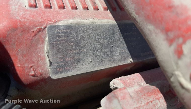 image for item DP2716 2013 Peterbilt 386 semi truck