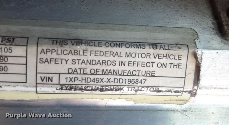 image for item DP2716 2013 Peterbilt 386 semi truck