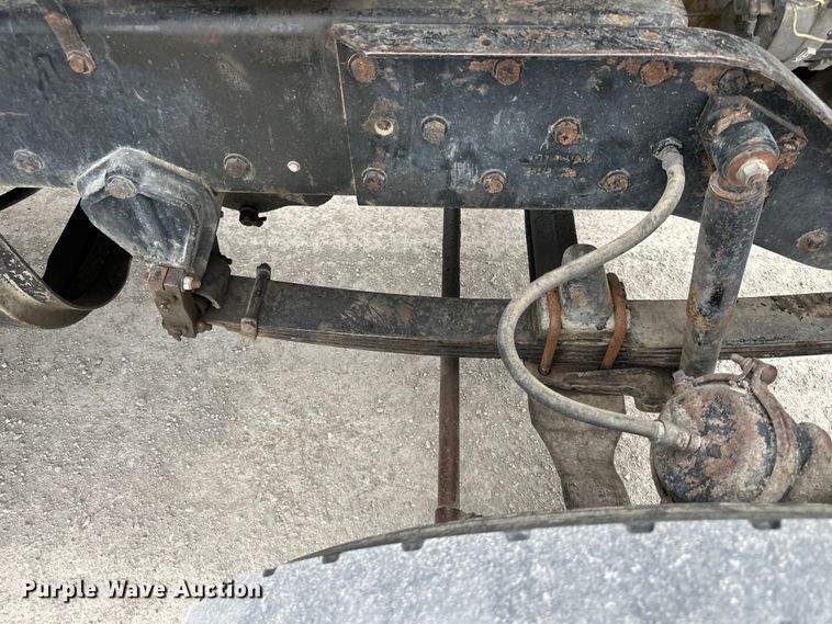 image for item DQ6359 1985 Kenworth  W900 semi truck