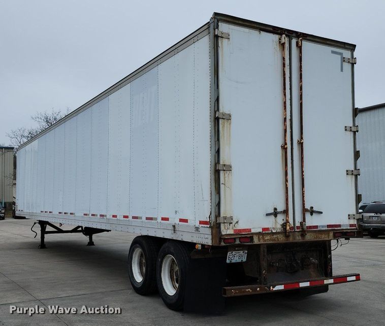 image for item DR7878 2000 Fruehauf dry van trailer