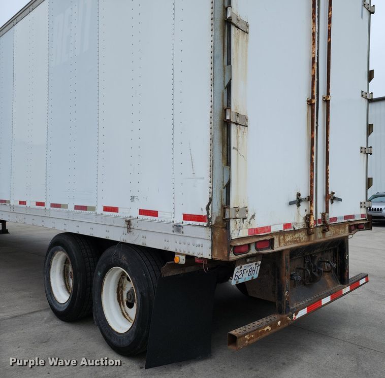 image for item DR7878 2000 Fruehauf dry van trailer