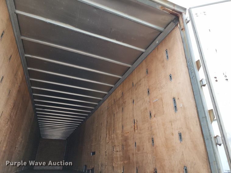 image for item DR7878 2000 Fruehauf dry van trailer