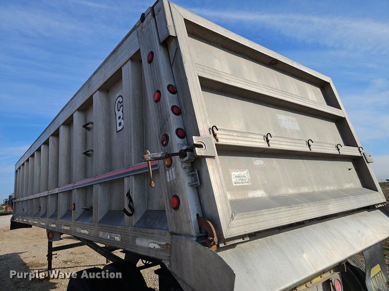 image for item DR8536 1999 Travis T-102 end dump trailer