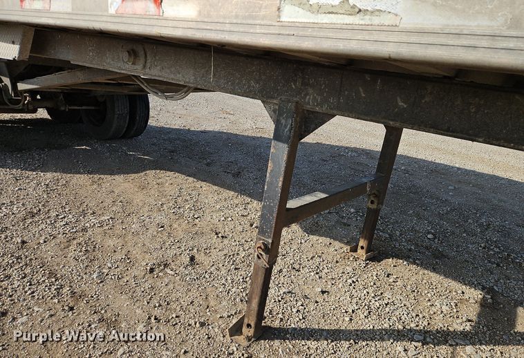 image for item DR8536 1999 Travis T-102 end dump trailer