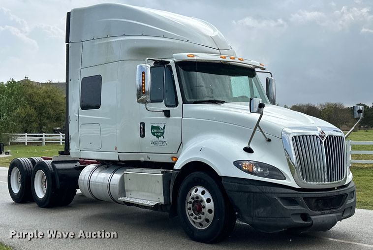 image for item DS2908 2016 International Prostar semi truck