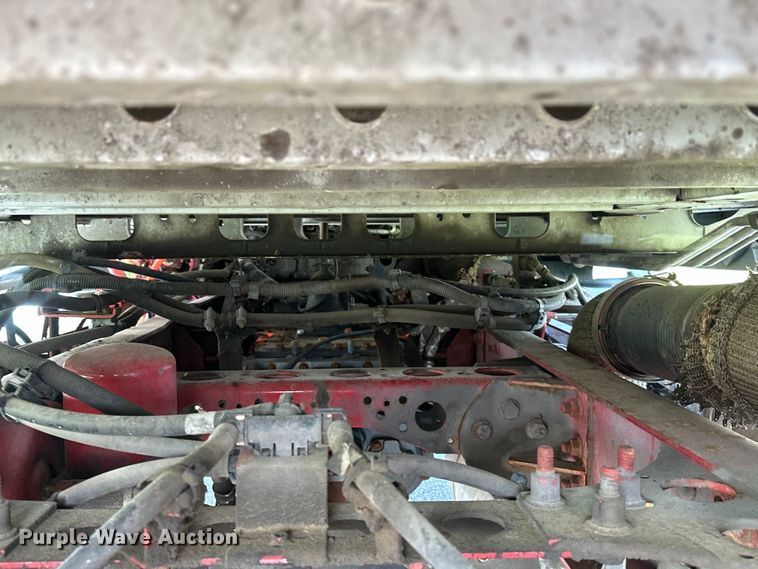 image for item DS2908 2016 International Prostar semi truck