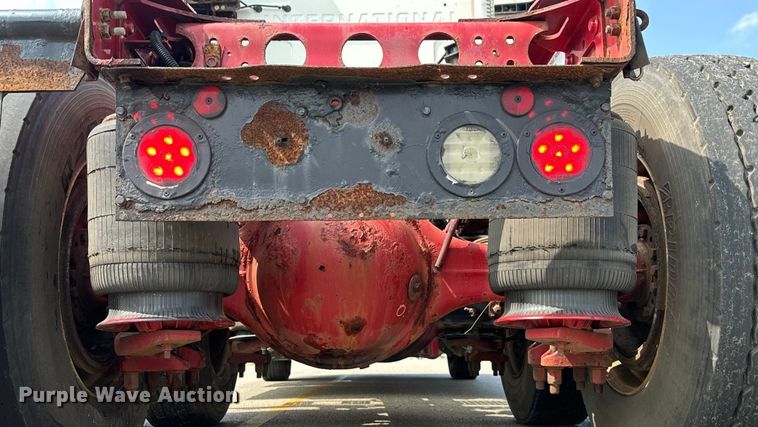 image for item DS2908 2016 International Prostar semi truck