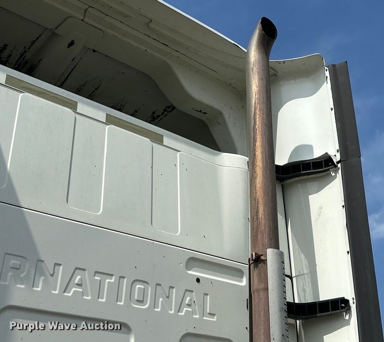 image for item DS2908 2016 International Prostar semi truck
