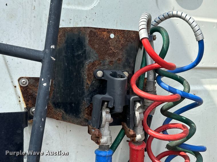 image for item DS2908 2016 International Prostar semi truck