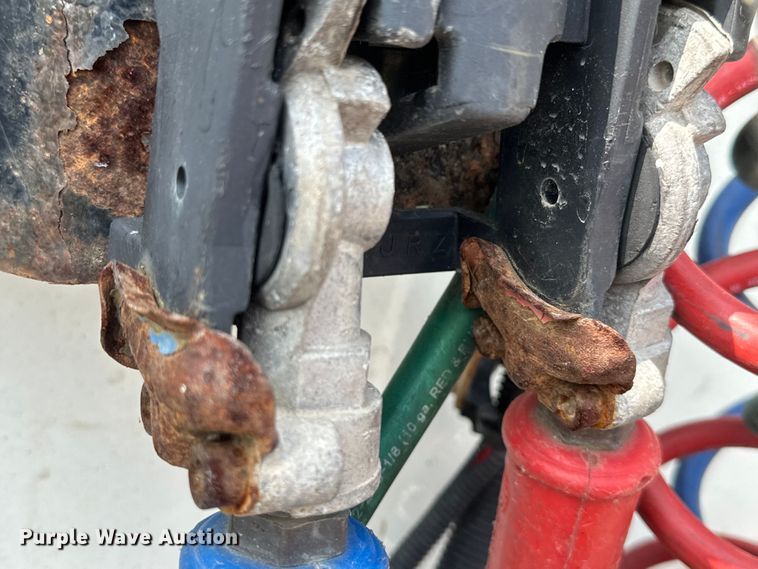 image for item DS2908 2016 International Prostar semi truck