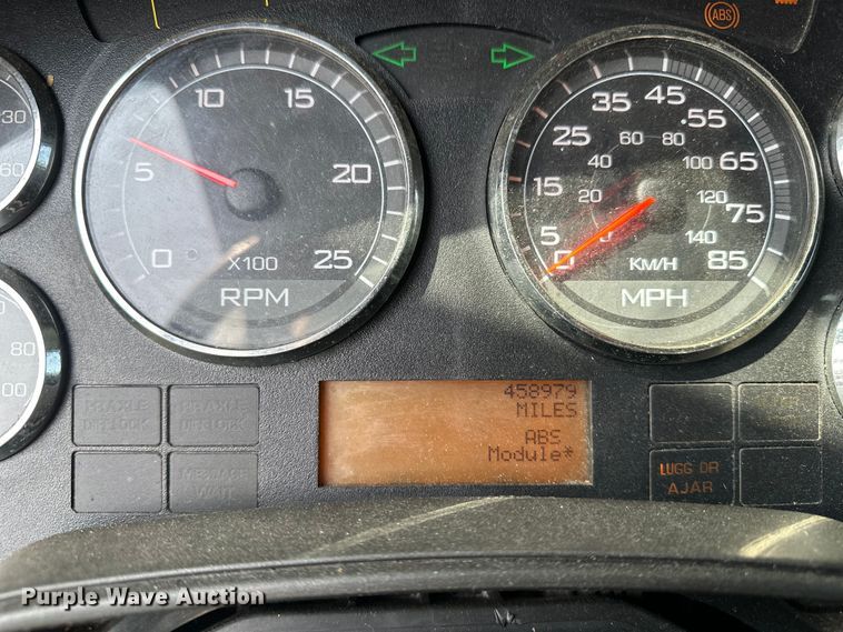 image for item DS2908 2016 International Prostar semi truck