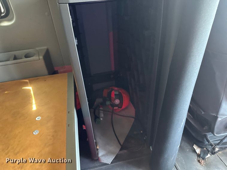 image for item DS2908 2016 International Prostar semi truck