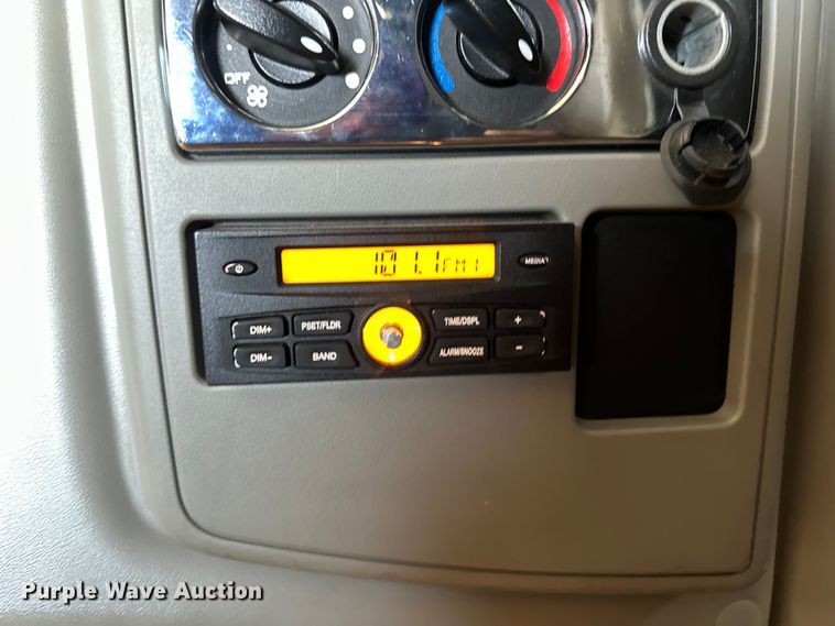 image for item DS2908 2016 International Prostar semi truck