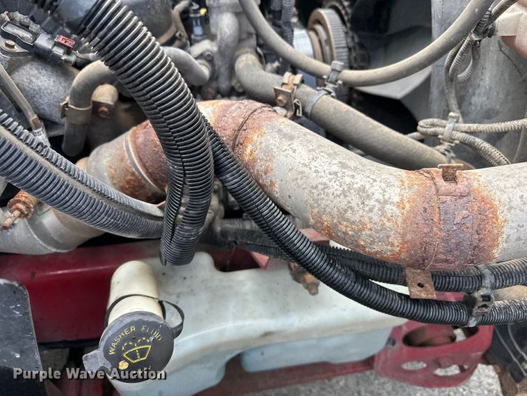 image for item DS2908 2016 International Prostar semi truck