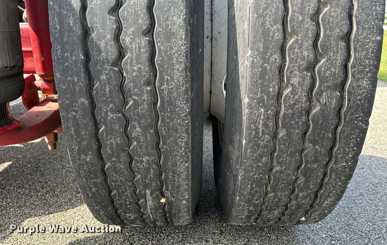 image for item DS2908 2016 International Prostar semi truck