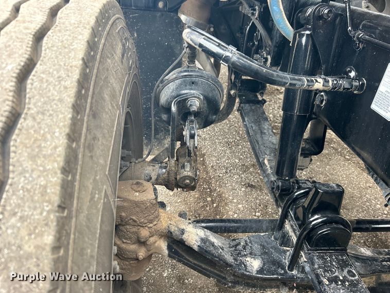 image for item EG1268 2019 Peterbilt  579 semi truck