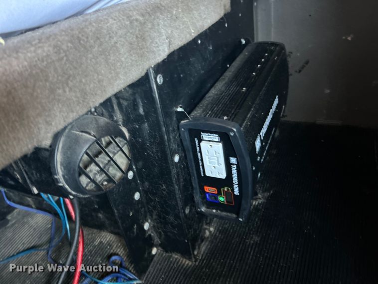 image for item EG1273 2009 Kenworth  T660 semi truck