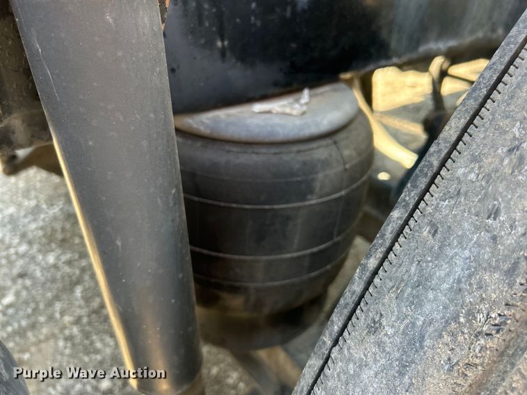 image for item EG1273 2009 Kenworth  T660 semi truck