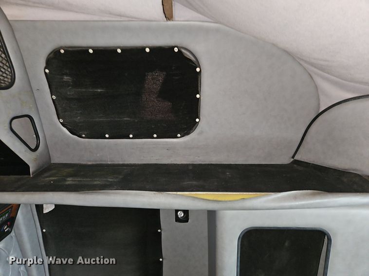 image for item EI3609 2000 Western Star 4900E semi truck