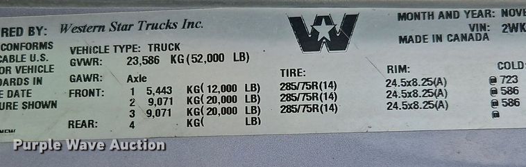 image for item EI3609 2000 Western Star 4900E semi truck