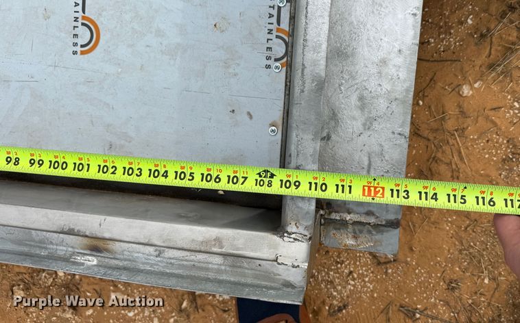 image for item EI6671 Dry van trailer doors 