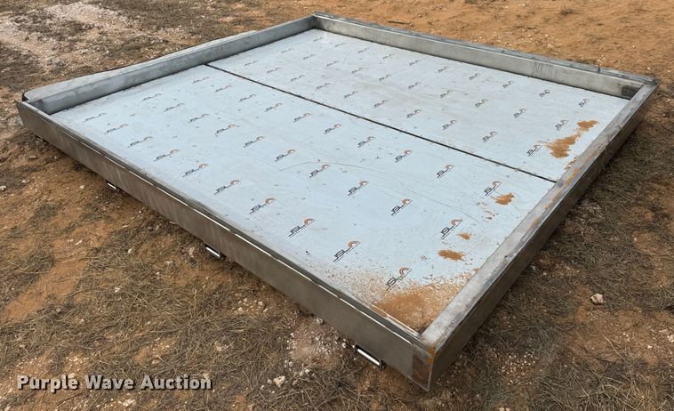 image for item EI6672 Dry van trailer doors 