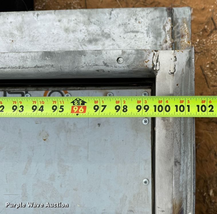 image for item EI6673 Dry van trailer doors 