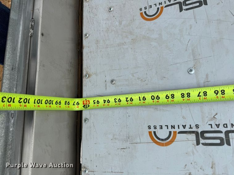 image for item EI6673 Dry van trailer doors 