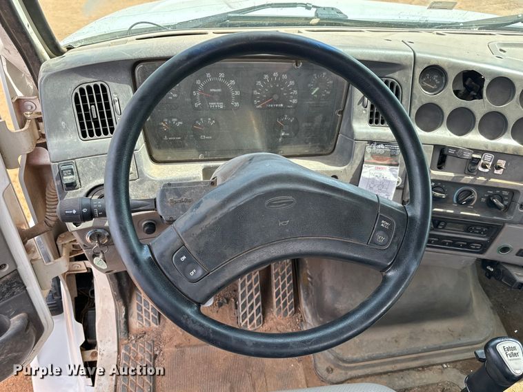 image for item EJ0334 2000 Sterling A-Line semi truck