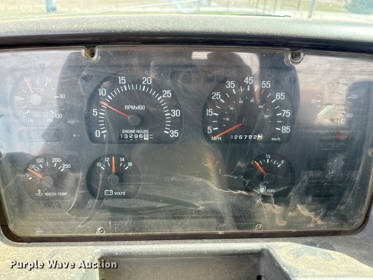 image for item EJ0334 2000 Sterling A-Line semi truck