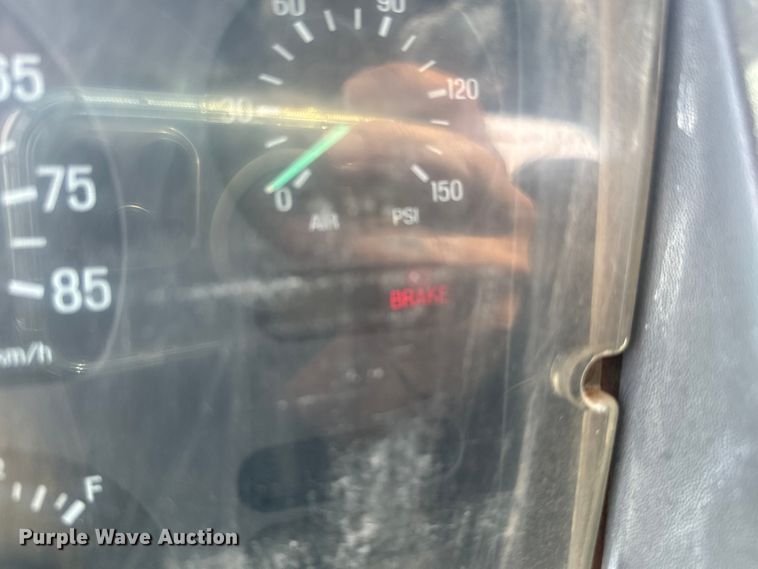 image for item EJ0334 2000 Sterling A-Line semi truck