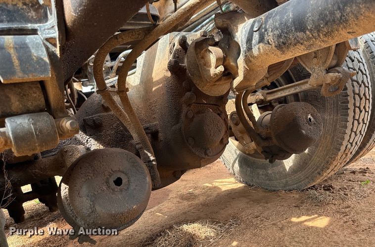 image for item EJ0334 2000 Sterling A-Line semi truck