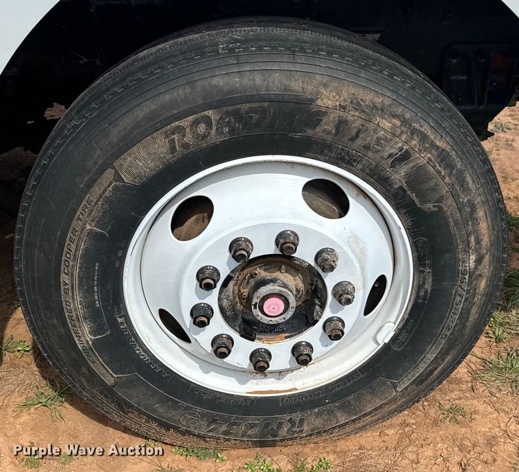 image for item EJ0334 2000 Sterling A-Line semi truck