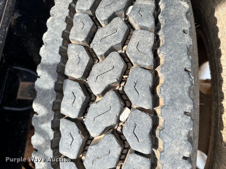 image for item EJ0334 2000 Sterling A-Line semi truck