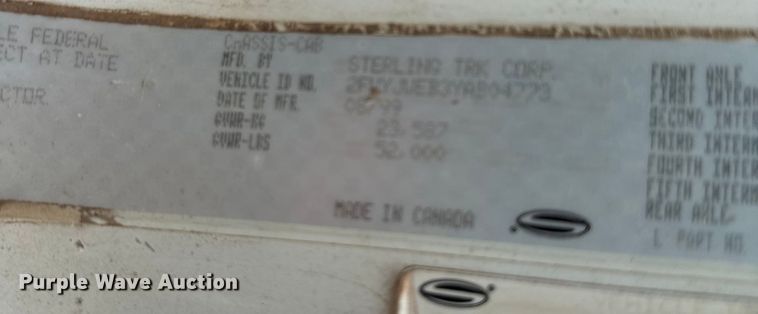 image for item EJ0334 2000 Sterling A-Line semi truck