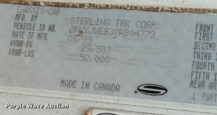 image for item EJ0334 2000 Sterling A-Line semi truck