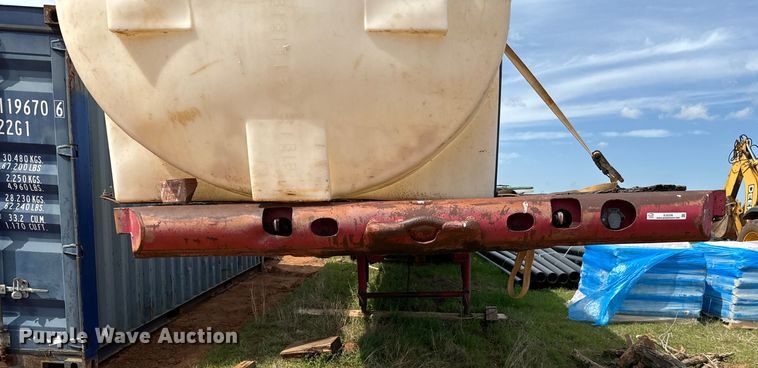 image for item EJ0336 1967 Lufkin flatbed trailer