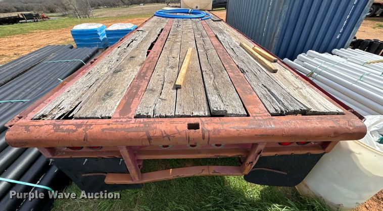 image for item EJ0336 1967 Lufkin flatbed trailer
